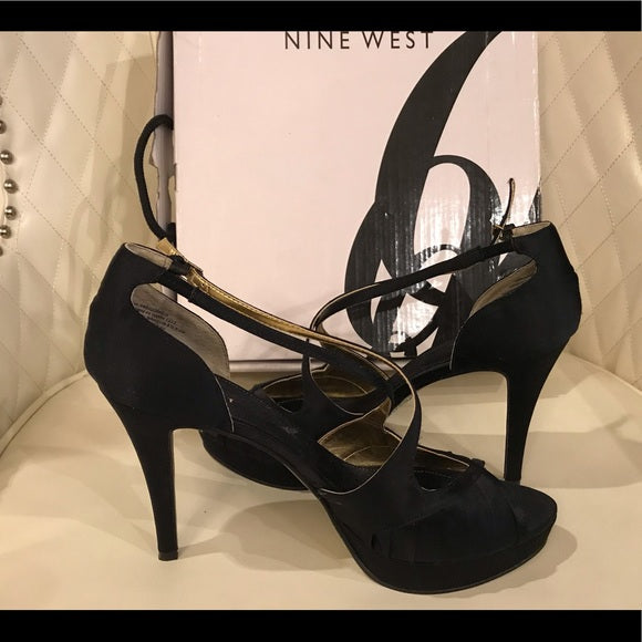 NEW Nine West Black Shoes