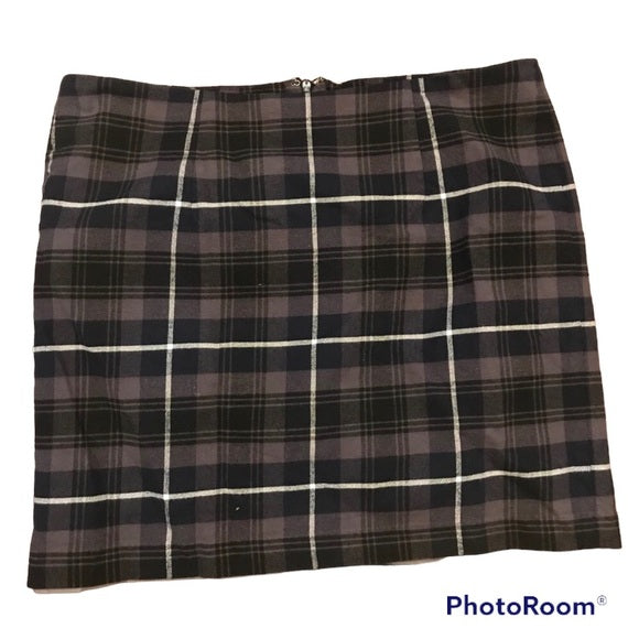 Tommy Hilfiger Plaid Skirt