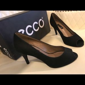 NEW Ecco Ouyen black shoes