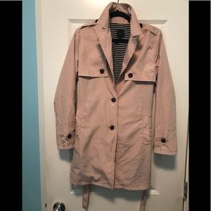 NEW Silvia Heach Trench coat