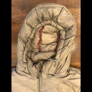 Calvin Klein Packable Down Filled Lightweight hooded Jacket size Large