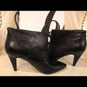 NEW Nine West Black Ankle Boots