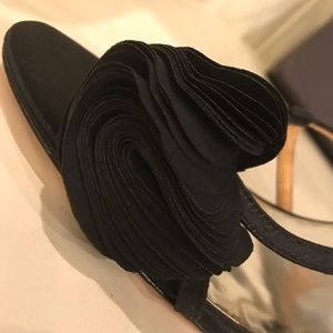 NEW Badgley Mischka Black Satin Shoes