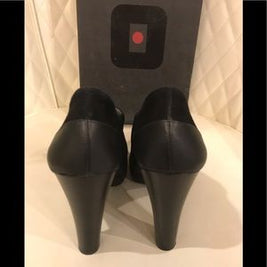 NEW Tsubo Black Shoes