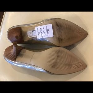 NEW Guess Medium Natural Shoe