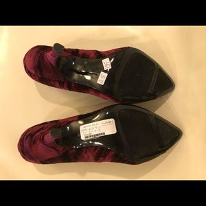 NEW Nine West Velvet Shoes