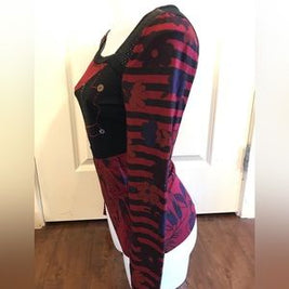 NWOT Tricotto Red Black Long Sleeve Design Top size Small