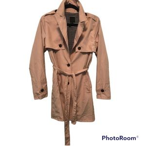 NEW Silvia Heach Trench coat