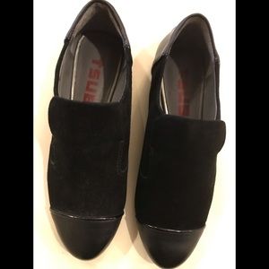 NEW Tsubo Black Shoes