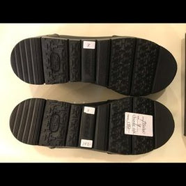 NEW Tsubo flat Black Shoes